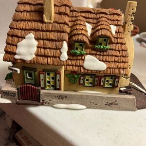 Department 56 Christmas Carol Cottage